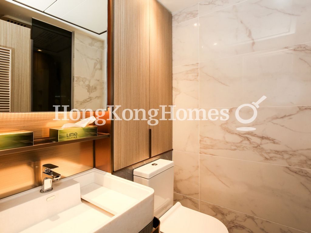 Guest Bathroom — 形薈 - 第1A座，筲箕灣