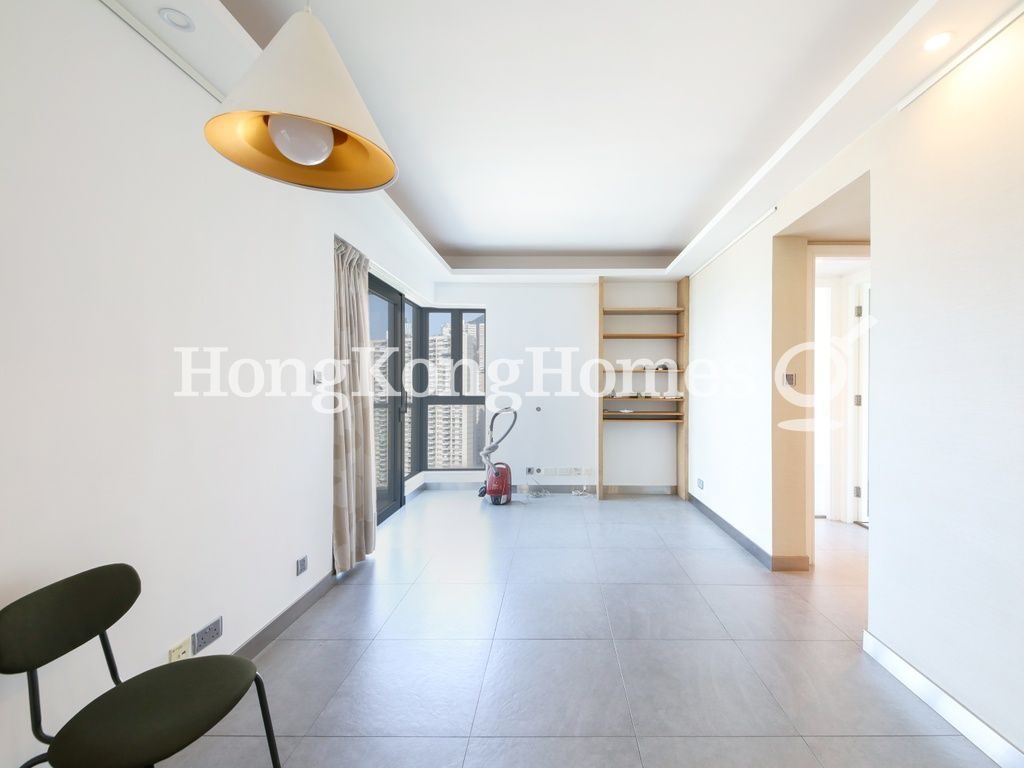 Living and Dining Room — Residence Bel-air - Phase 01, Tower 01, Pokfulam