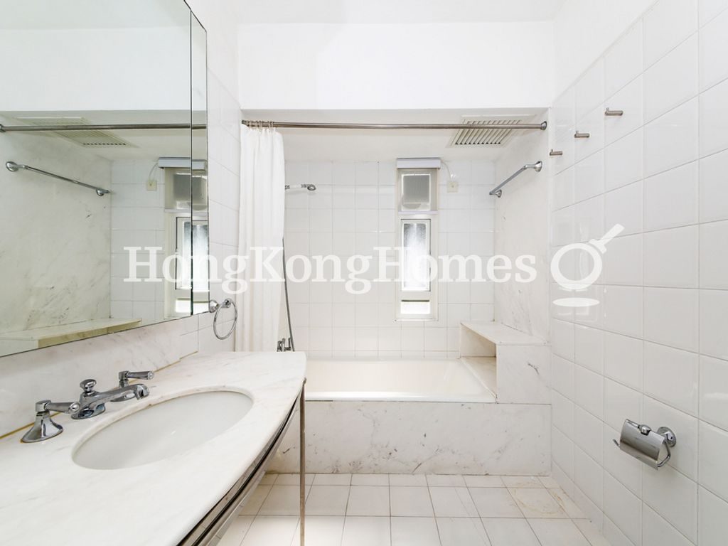 Master Bathroom — 年豐園 - 第02座，西半山