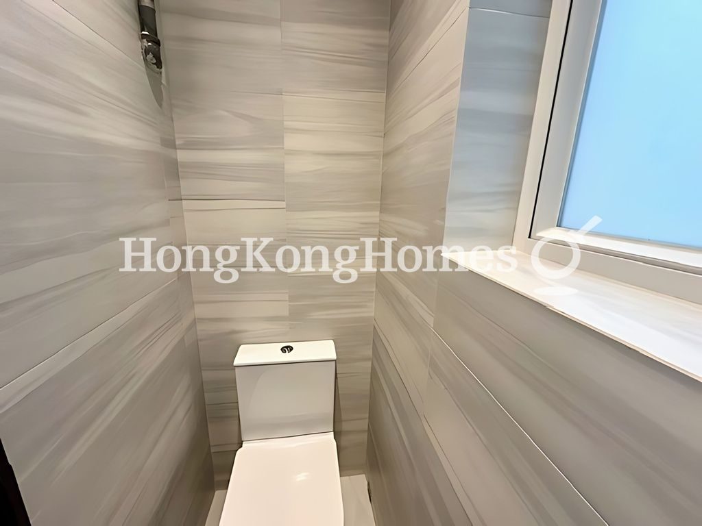 Maid's Washroom — Blue Pool Court (Sing Woo Road), Happy Valley