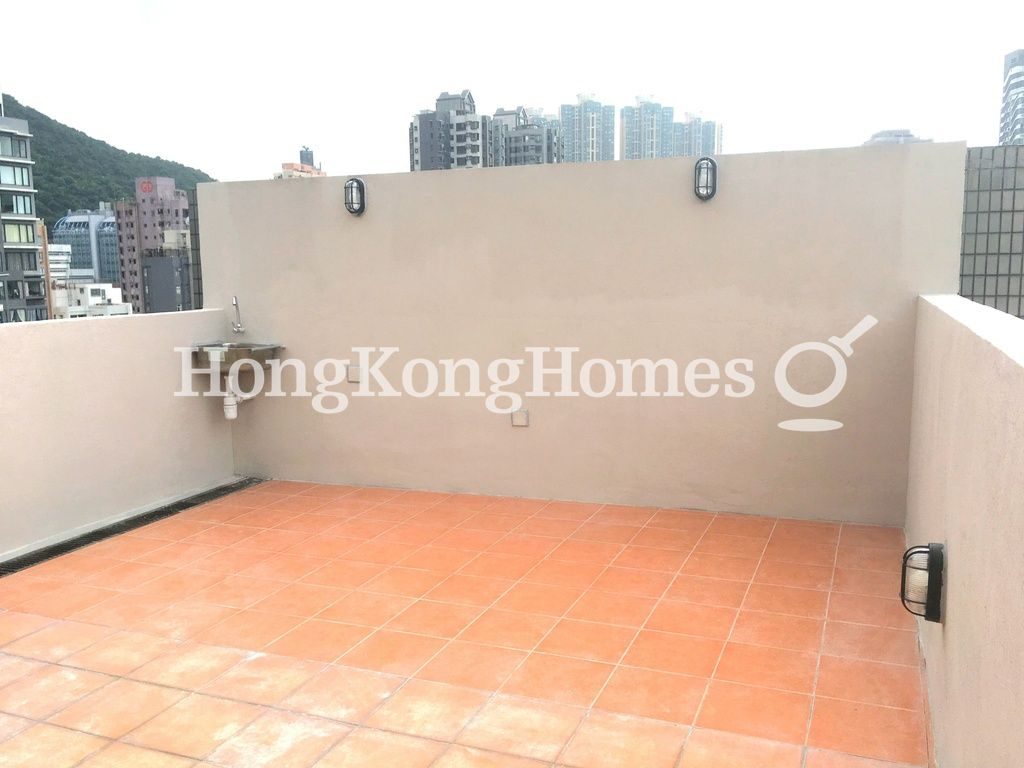 Private Roof Terrace — 俊庭居，西營盤