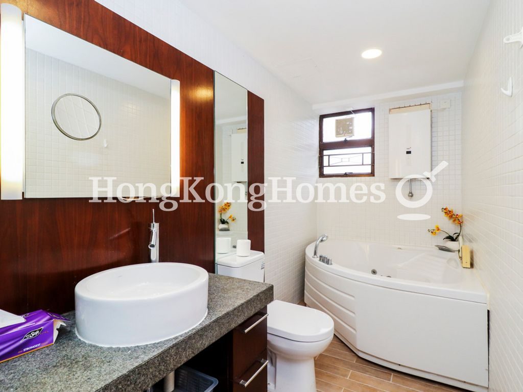 Master Bathroom — 南灣花園 - C座，淺水灣