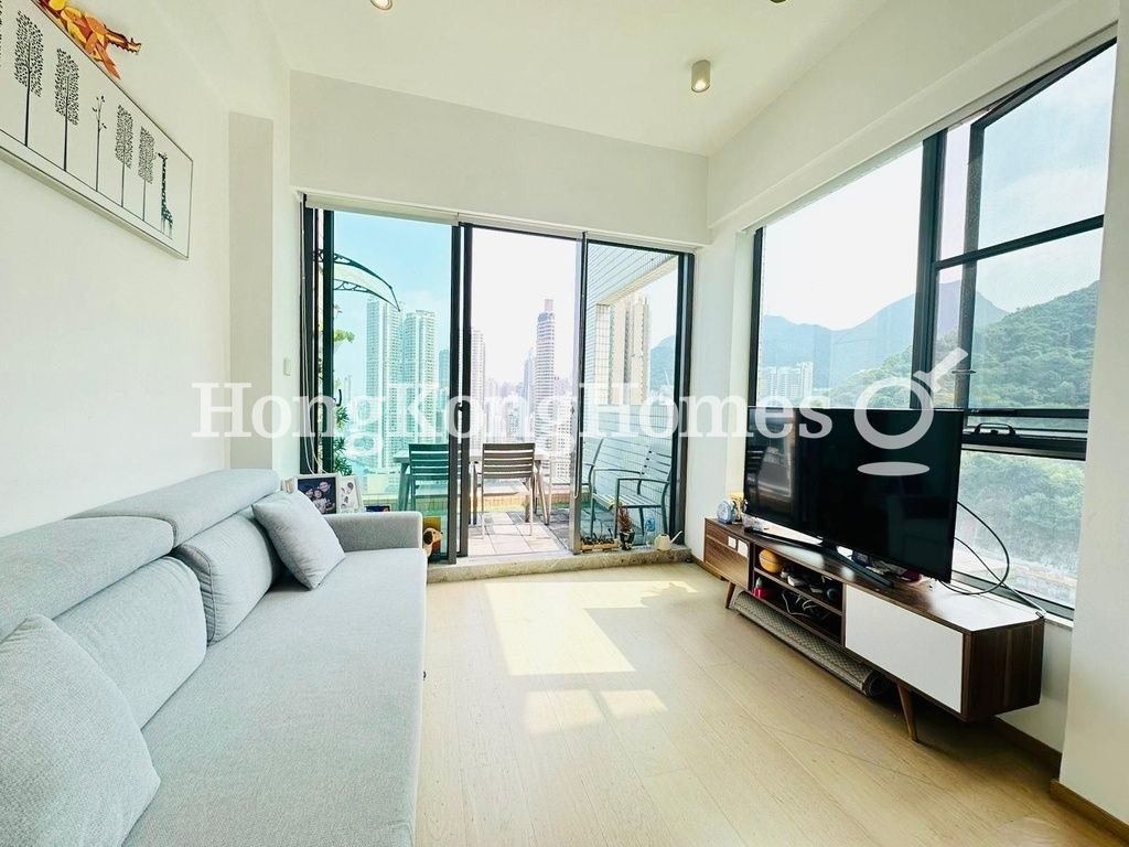 Living and Dining Room — Victoria Road, 60, Western / Kennedy Town