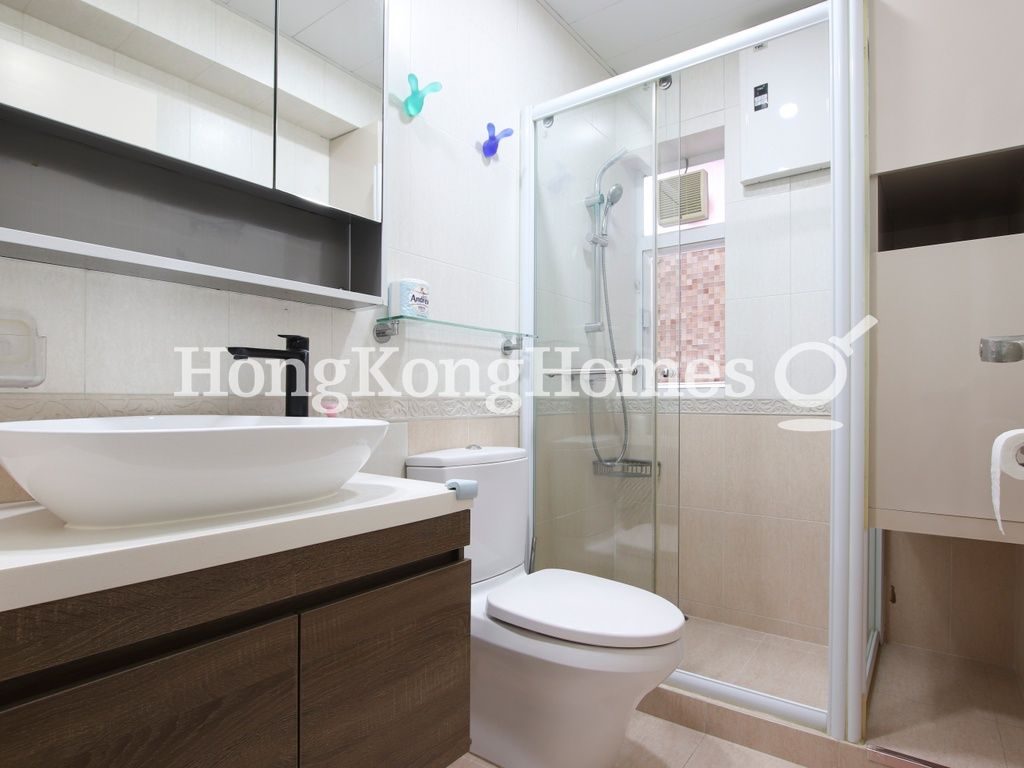 Master Bathroom — 金龍閣，北角