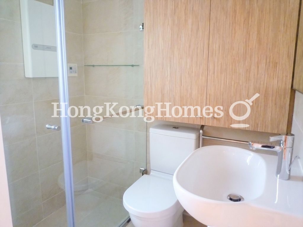 Guest Bathroom — 御林豪庭，上環