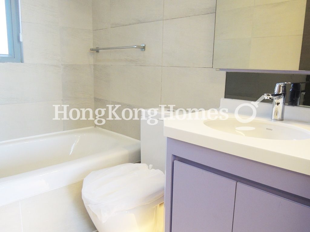 Master Bathroom — 嘉亨灣 05座，鰂魚涌