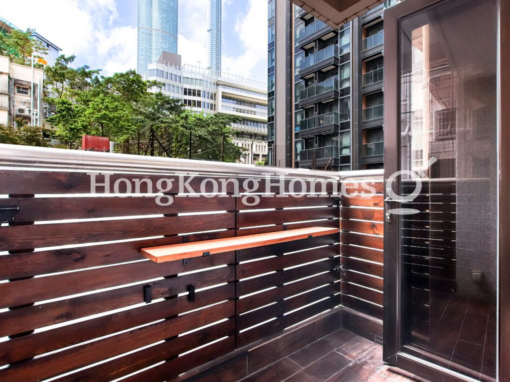 Balcony off Living and Dining Room — 荷塘苑，跑馬地