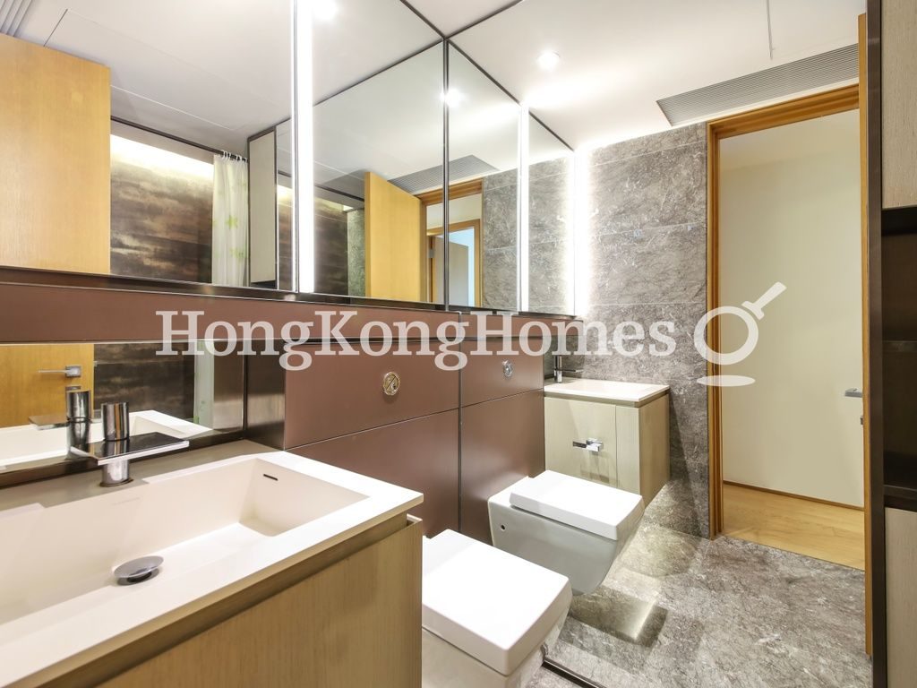 Guest Bathroom — 殷然，西半山