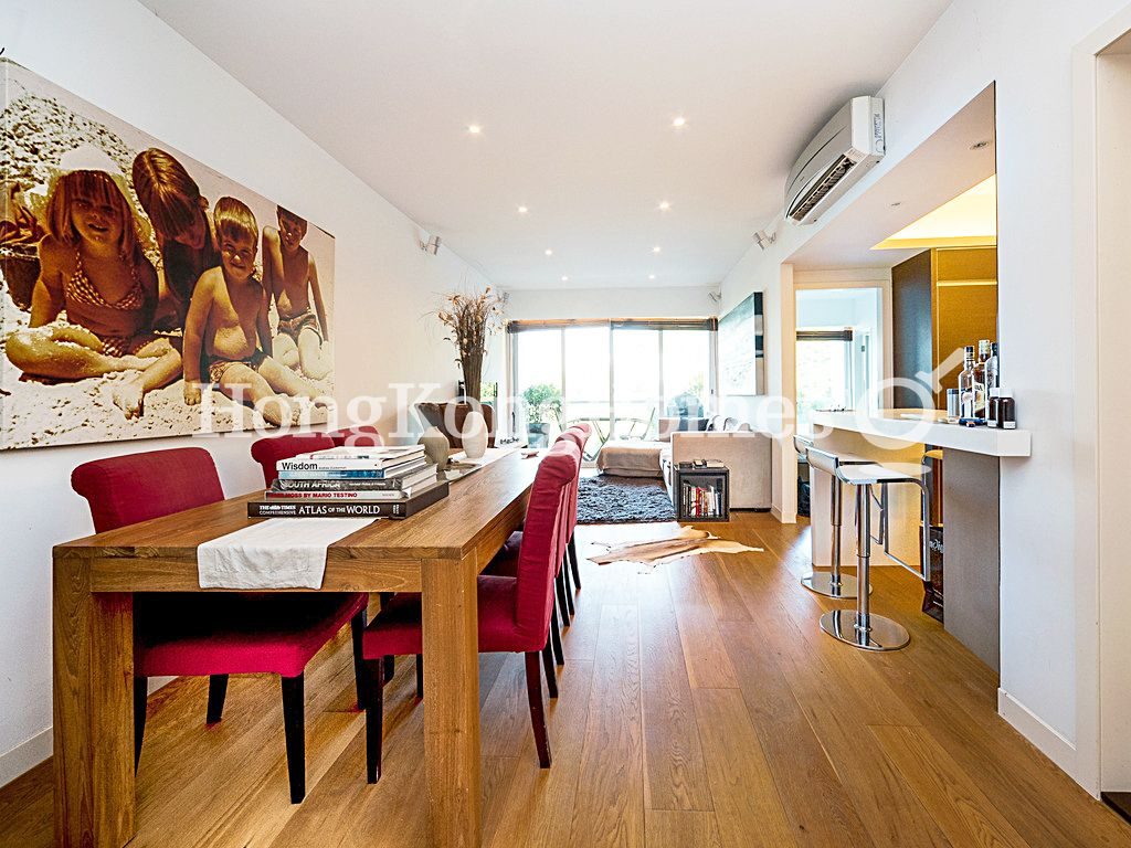 Dining Area — 碧荔臺，薄扶林
