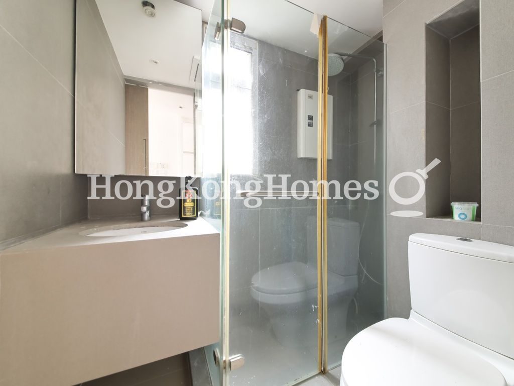 Master Bathroom — 蟠龍苑 - 第01座，跑馬地