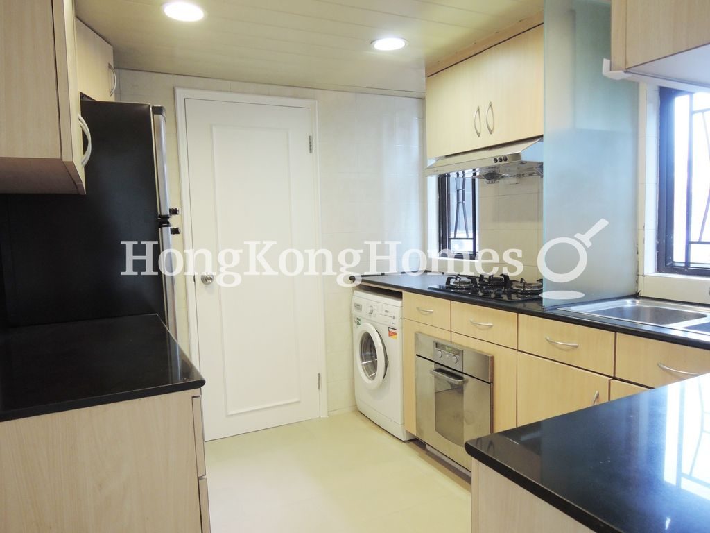 Kitchen — Camelot Height, Mid-levels East