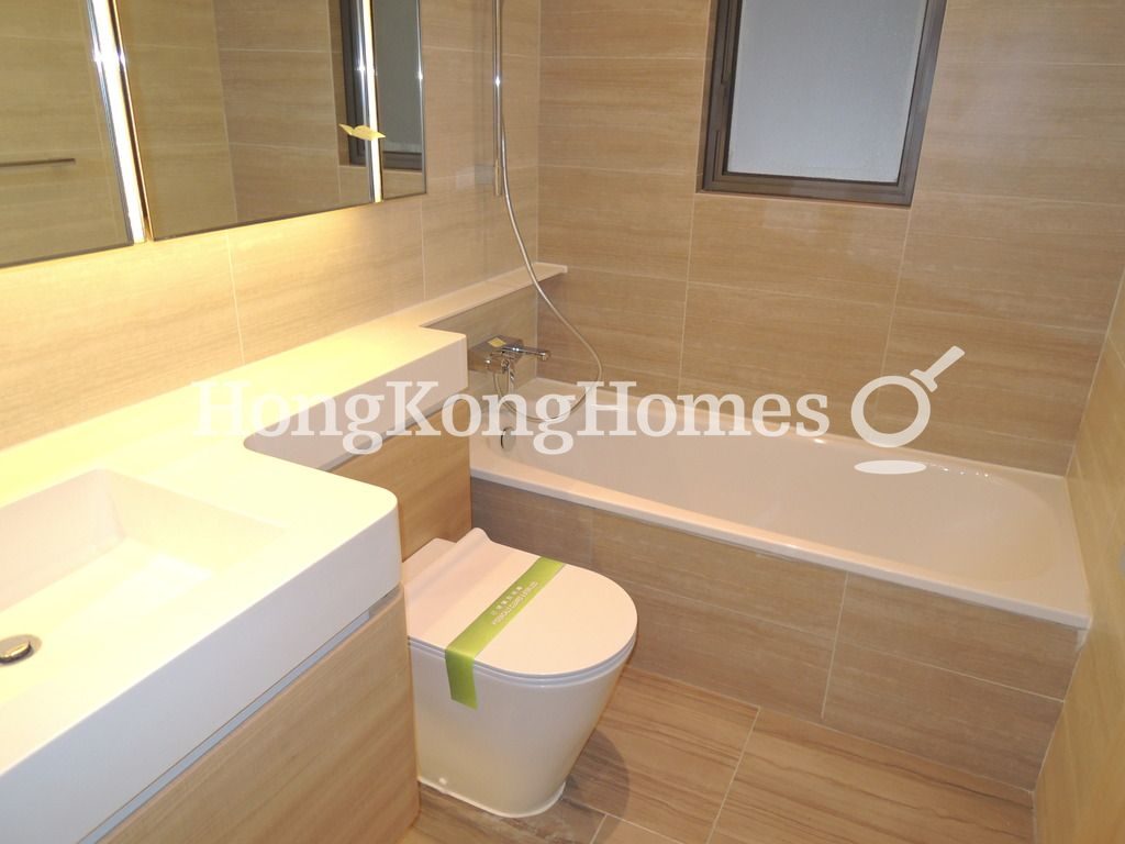 Guest Bathroom — 玖瓏山 - 天瓏閣 - 第1座，沙田火炭