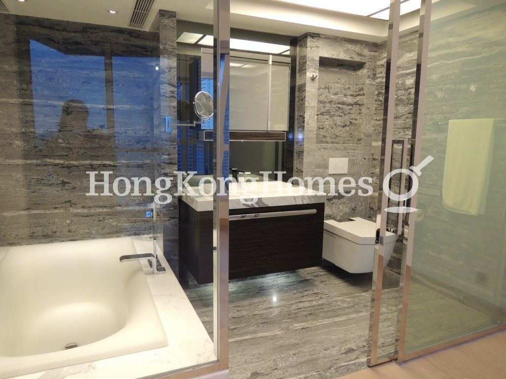 Master Bathroom — 深灣9號 - 第9座，黃竹坑